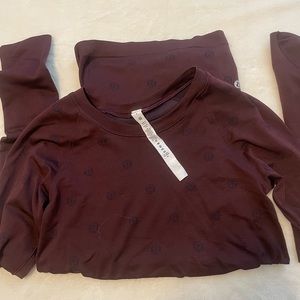 Lululemon swiftly long sleeve 2.0 version w logo print size : 4